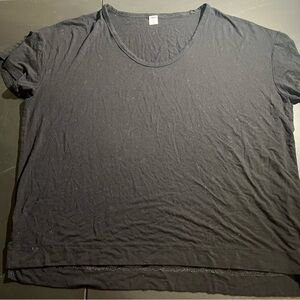 Old Navy Black Short Sleeve Scoop Neck Tee